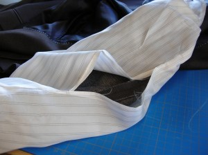 17. Ärmelnaht beim Futter öffnen